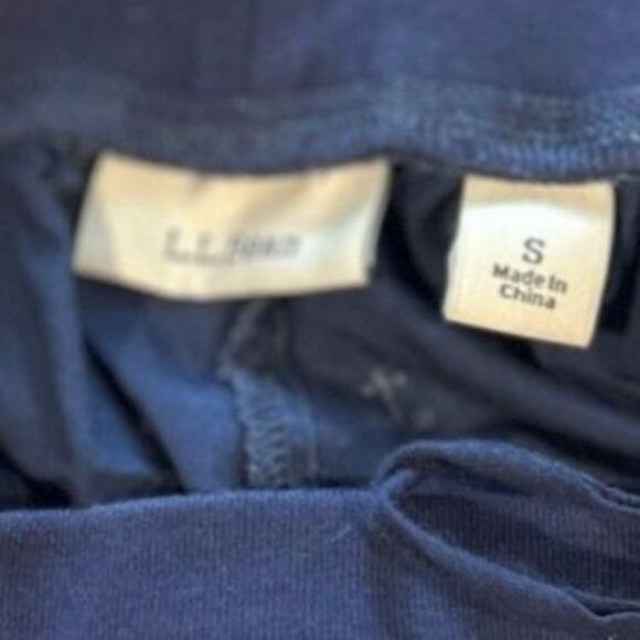 LL Bean Cotton Short - Picture 3 of 4